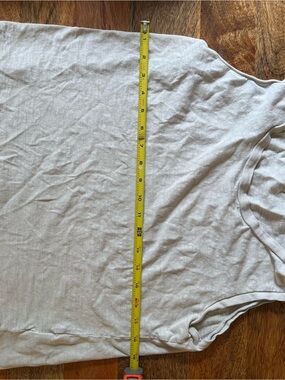 Madewell Women's Muscle Tee in Light Green